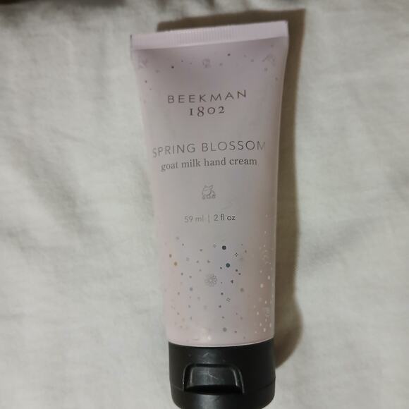 Beekman 1802 Spring Blossom  Goat Milk Hand Cream 2 oz travel size NEW - Picture 4 of 6